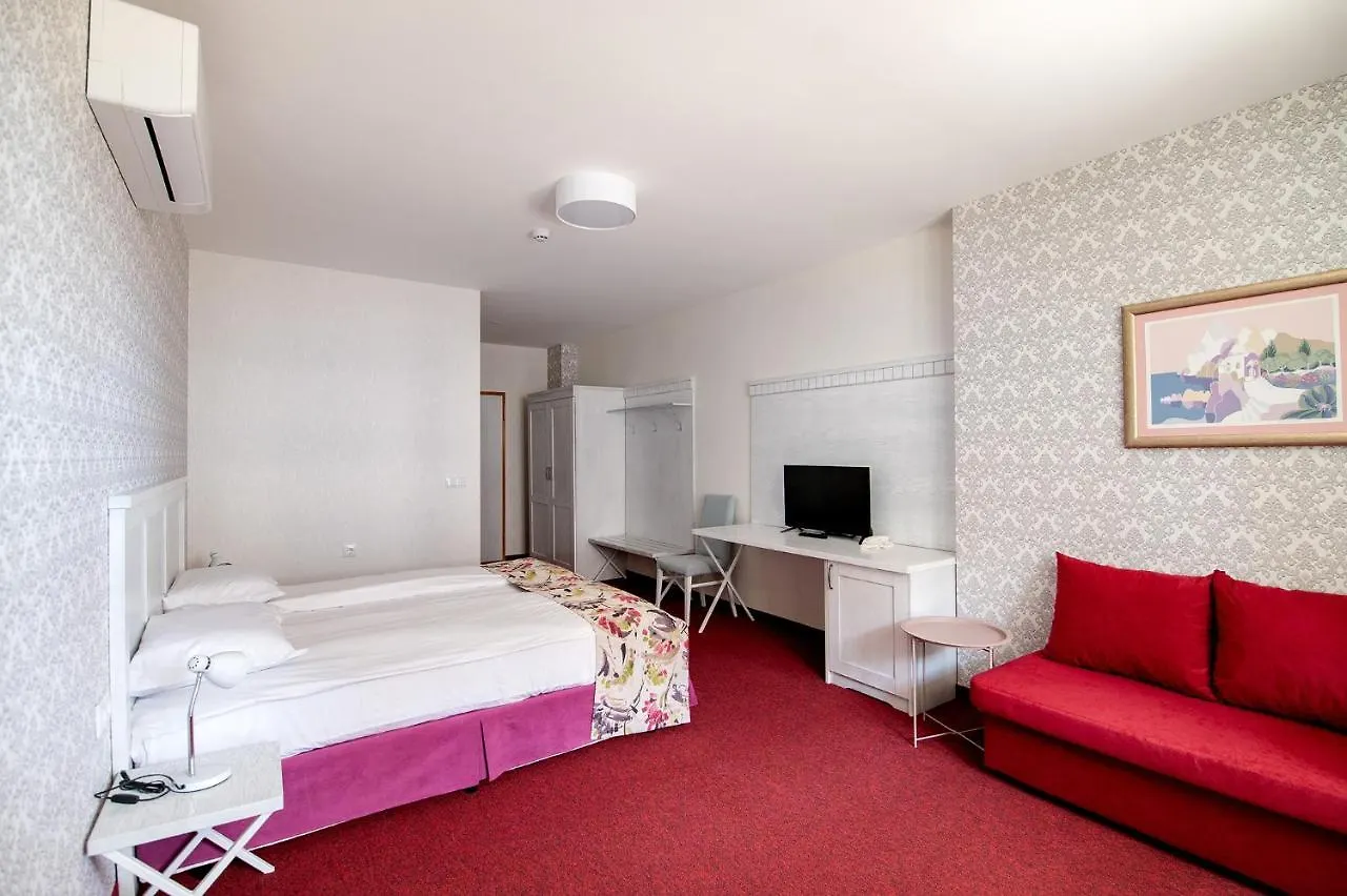 Glamping Alliance Hotel Plovdiv Bulgarien