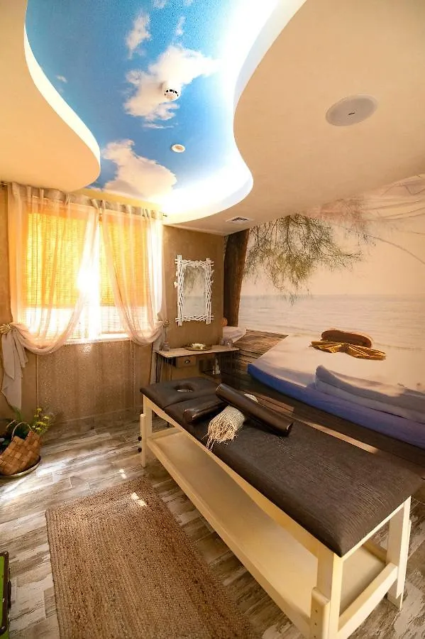 Glamping Alliance Hotel Plovdiv 3*,