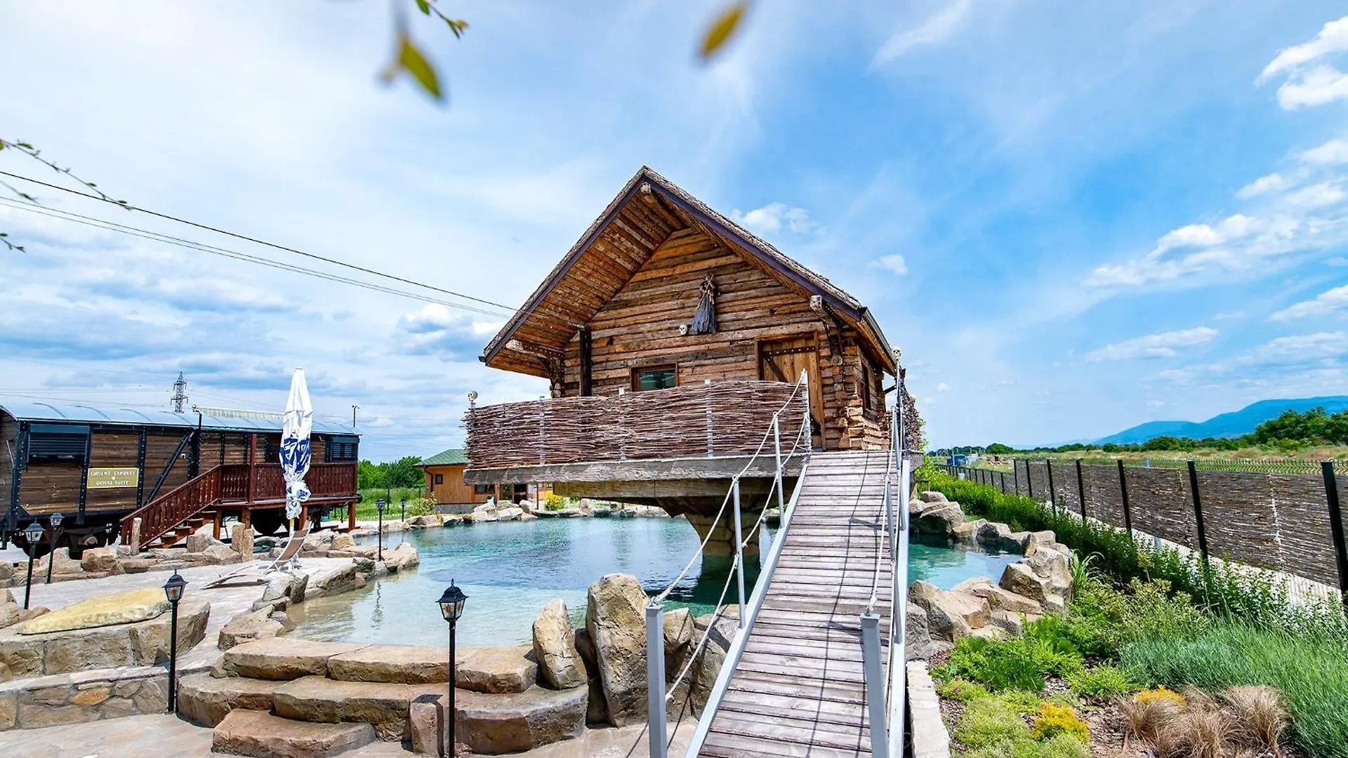 Glamping Alliance Hotel Plovdiv 3*,